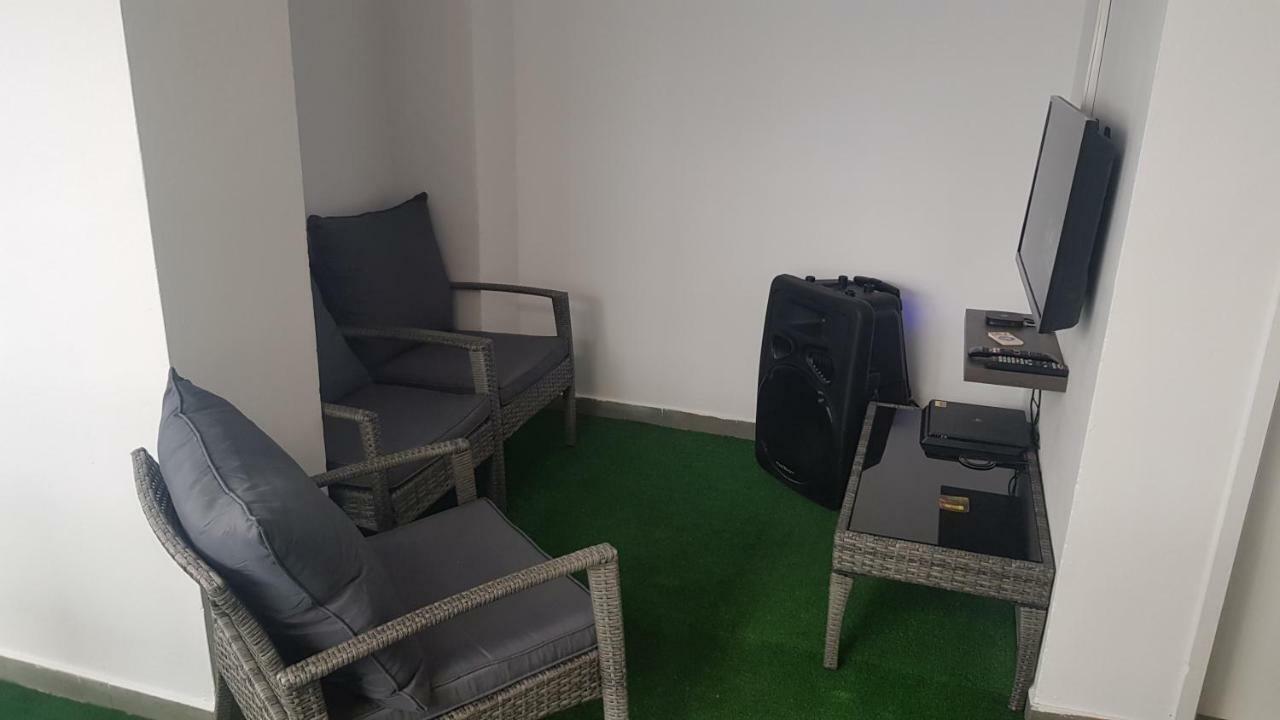 Хостел House Coffe Burgas Екстер'єр фото